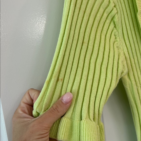 BCBGeneration Green Ribbed Ruffle Blouse - Picture 3 of 5